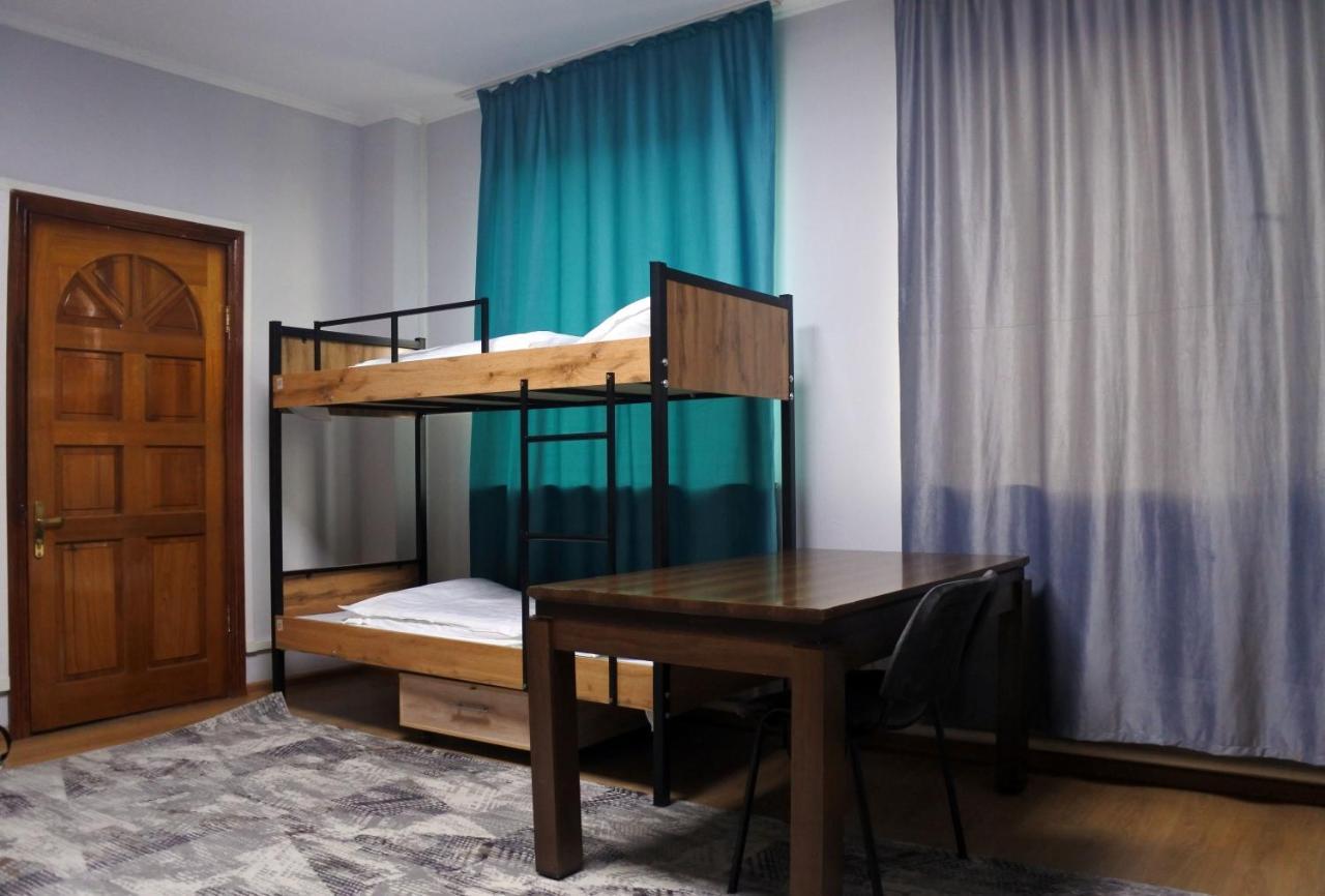 Hostel Almaty Backpackers Zewnętrze zdjęcie