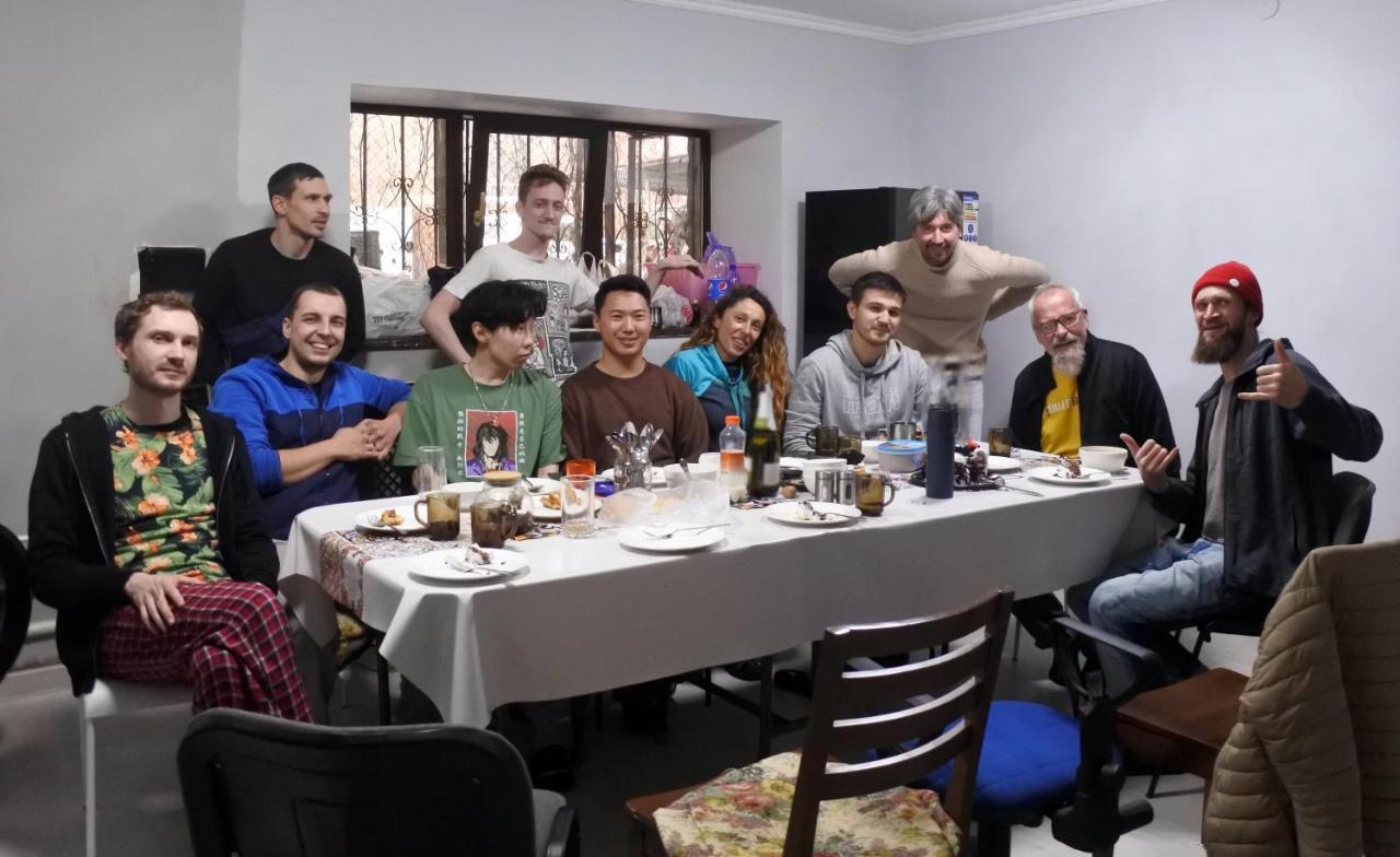 Hostel Almaty Backpackers Zewnętrze zdjęcie