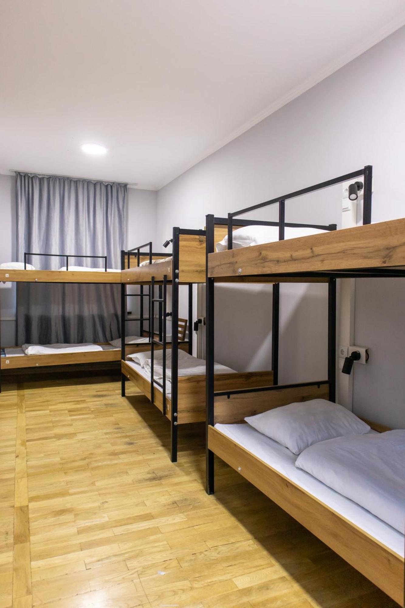 Hostel Almaty Backpackers Zewnętrze zdjęcie