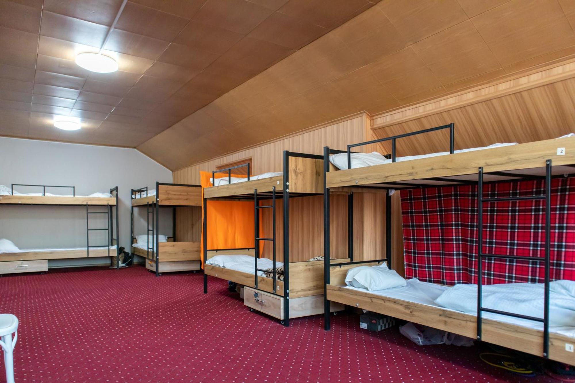 Hostel Almaty Backpackers Zewnętrze zdjęcie